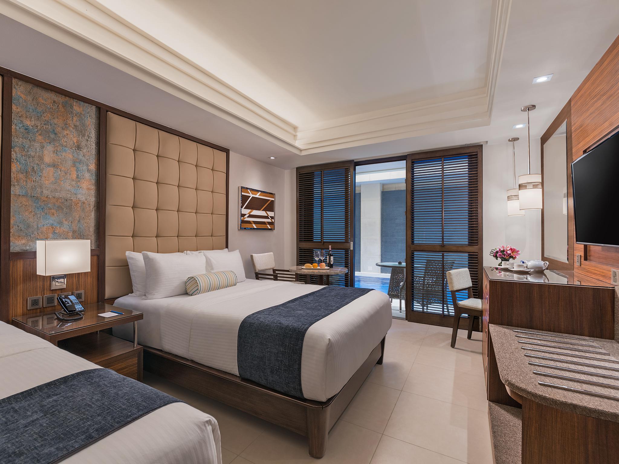 Henann Prime Beach Resort Balabag  Exterior photo Deluxe Room